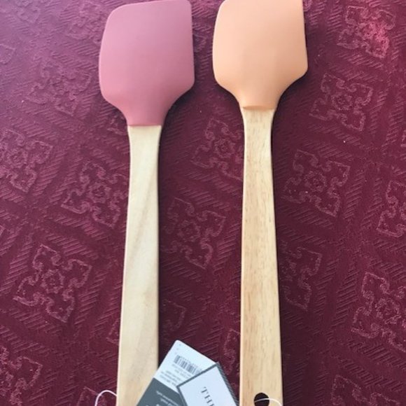 Lot of 2 Spatulas BPA FREE "Giving & Thanking and Welcome Fall" New w/ Tags - Picture 2 of 3